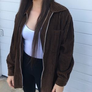 Oversized corduroy brown zip jacket